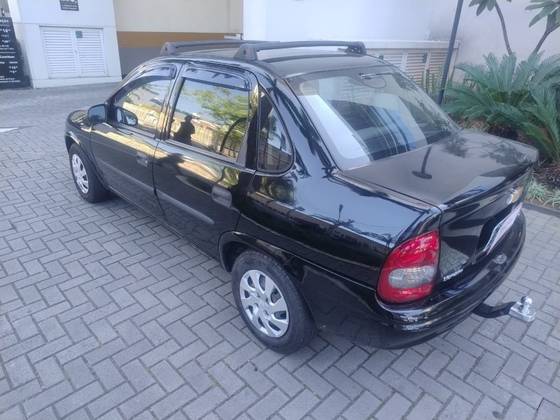 CHEVROLET CLASSIC 1.0 MPFI LIFE 8V FLEX 4P MANUAL CHEVROLET CLASSIC 1.0 MPFI LIFE 8V FLEX 4P MANUAL